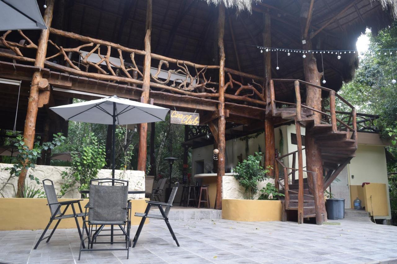 Jolie Jungle Eco Hotel (Adults Only) Леона-Викарио Экстерьер фото