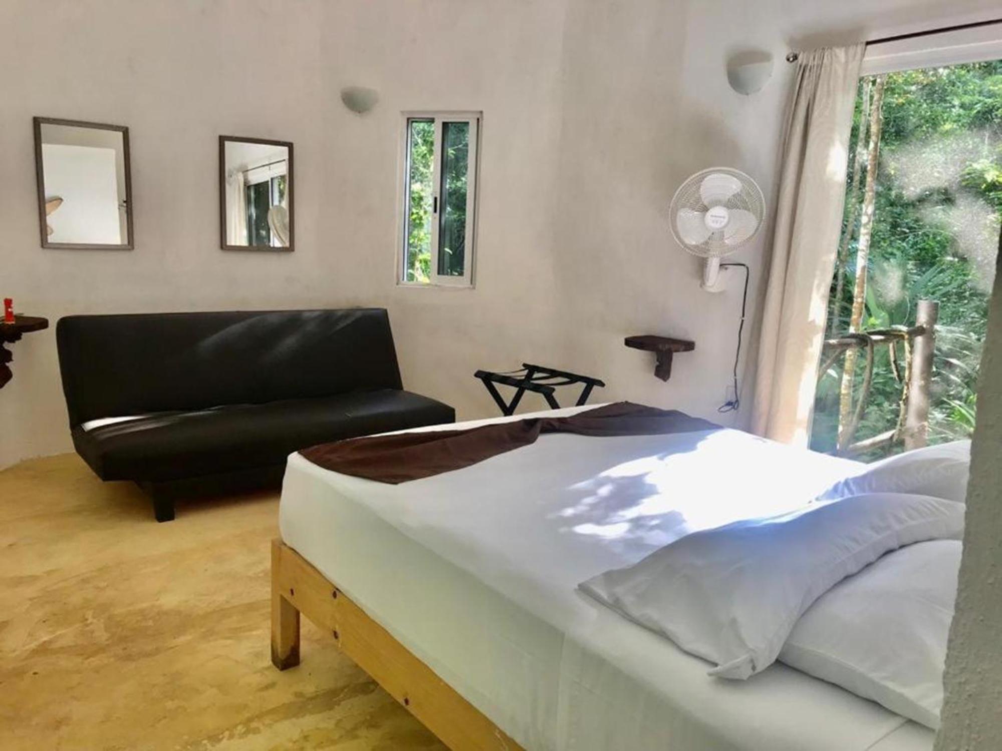 Jolie Jungle Eco Hotel (Adults Only) Леона-Викарио Экстерьер фото