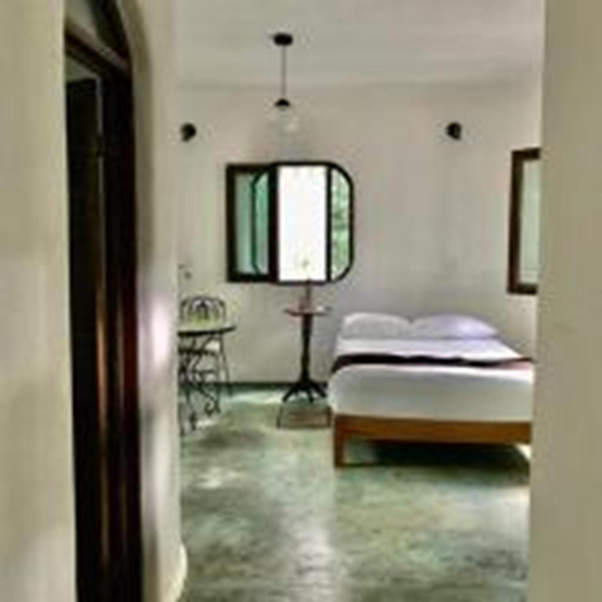 Jolie Jungle Eco Hotel (Adults Only) Леона-Викарио Экстерьер фото